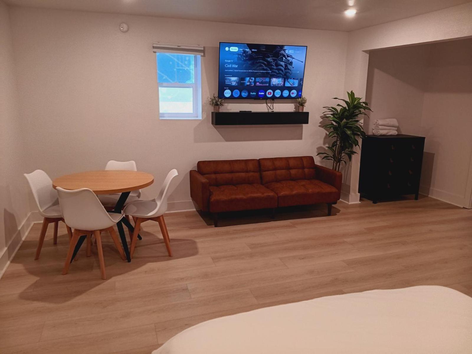 Five10 Orange Street Hotel - ฮอตสปริงส์ ภายนอก รูปภาพ