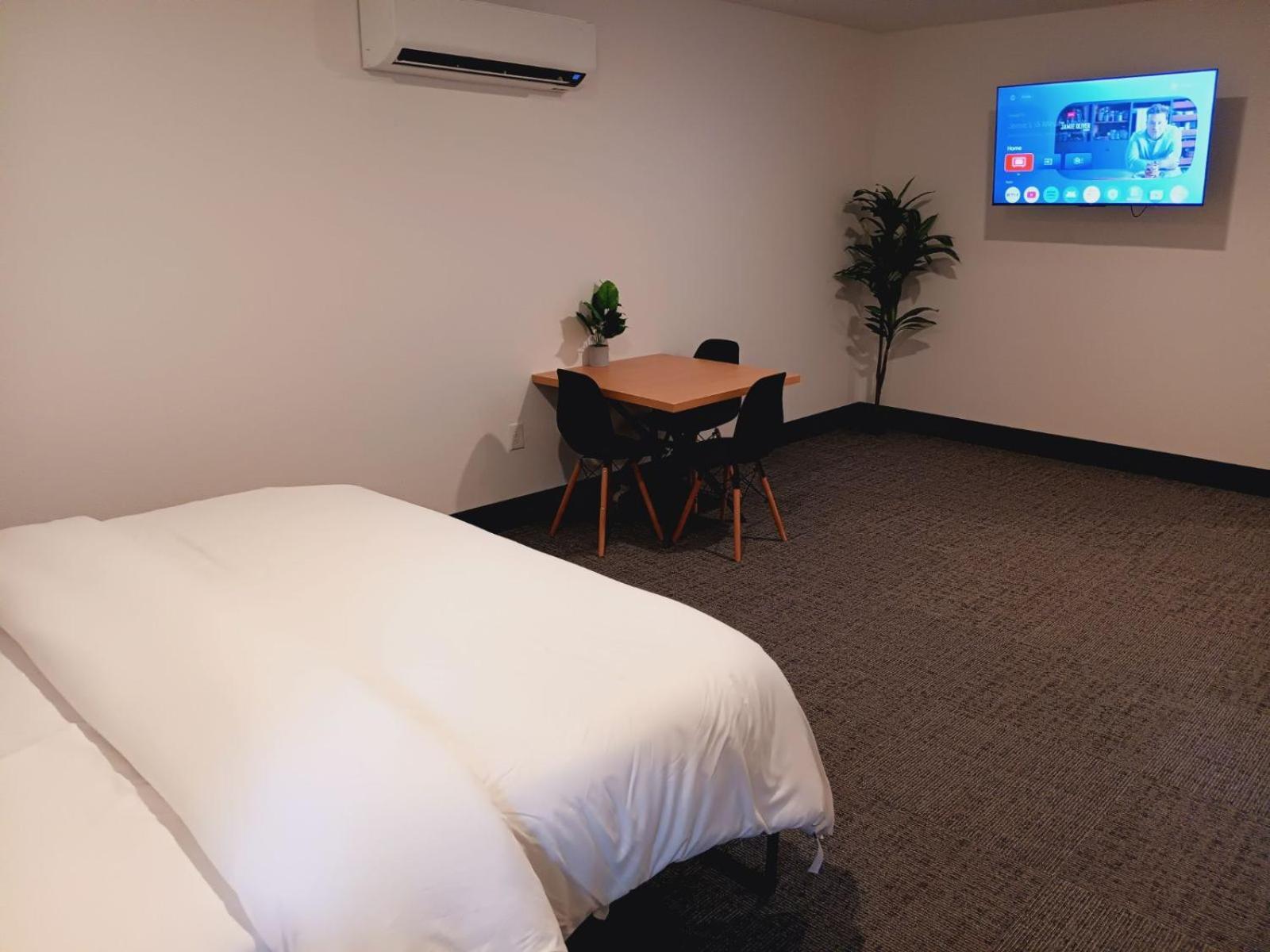 Five10 Orange Street Hotel - ฮอตสปริงส์ ภายนอก รูปภาพ